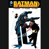 BATMAN BY ED BRUBAKER VOLUME 1 GRAPHIC NOVEL