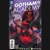 Gotham Academy #10
