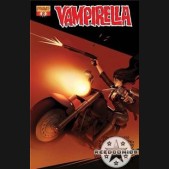 Vampirella #8 (Cover A)
