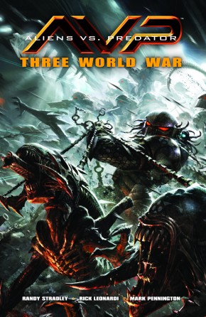 ALIENS VS PREDATOR THREE WORLD WAR GRAPHIC NOVEL