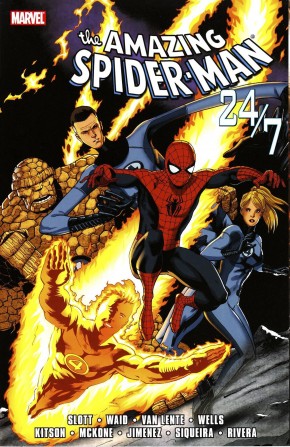 AMAZING SPIDER-MAN 24 / 7 GRAPHIC NOVEL