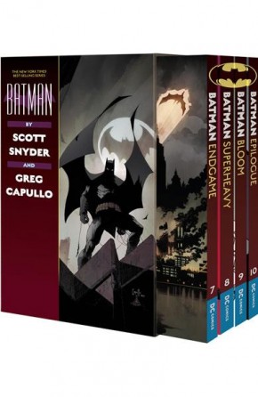 BATMAN BY SCOTT SNYDER AND GREG CAPULLO GRAPHIC NOVEL BOX SET 3