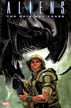 ALIENS THE ORIGINAL YEARS OMNIBUS VOLUME 2 HARDCOVER MAHMUD ASRAR COVER