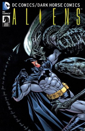 DC COMICS AND DARK HORSE ALIENS GRAPHIC NOVEL