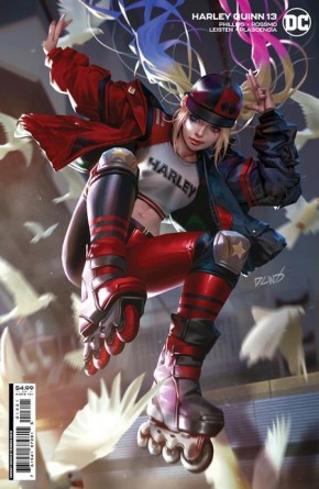HARLEY QUINN #13 (2021 SERIES) DERRICK CHEW CARD STOCK VARIANT