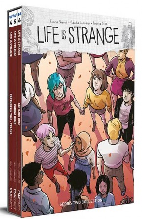 LIFE IS STRANGE YEAR TWO HARDCOVER BOX SET