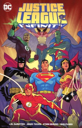 JUSTICE LEAGUE INFINITY GRAPHIC NOVEL