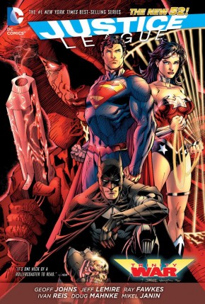 JUSTICE LEAGUE TRINITY WAR HARDCOVER