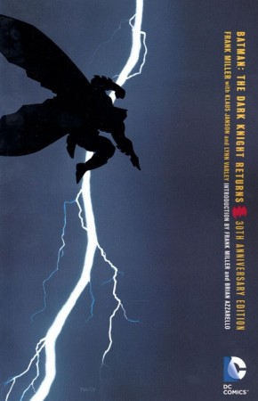 BATMAN THE DARK KNIGHT RETURNS GRAPHIC NOVEL