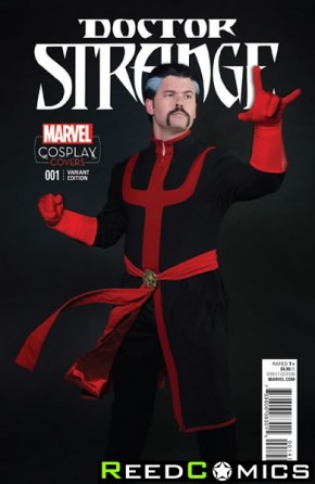 Doctor Strange Volume 4 #1 (1 in 15 Cosplay Incentive Variant Cover)