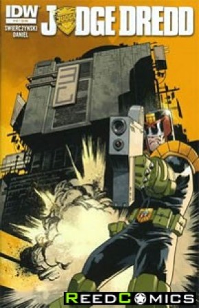 Judge Dredd Volume 4 #10