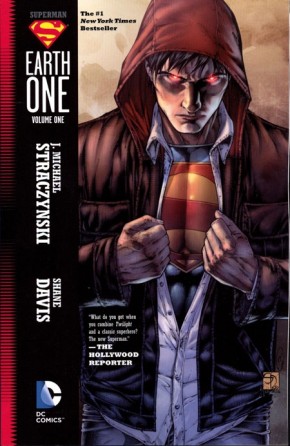 SUPERMAN EARTH ONE VOLUME 1 GRAPHIC NOVEL