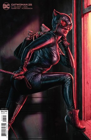 CATWOMAN #25 (2018 SERIES) LEE BERMEJO CARD STOCK VARIANT